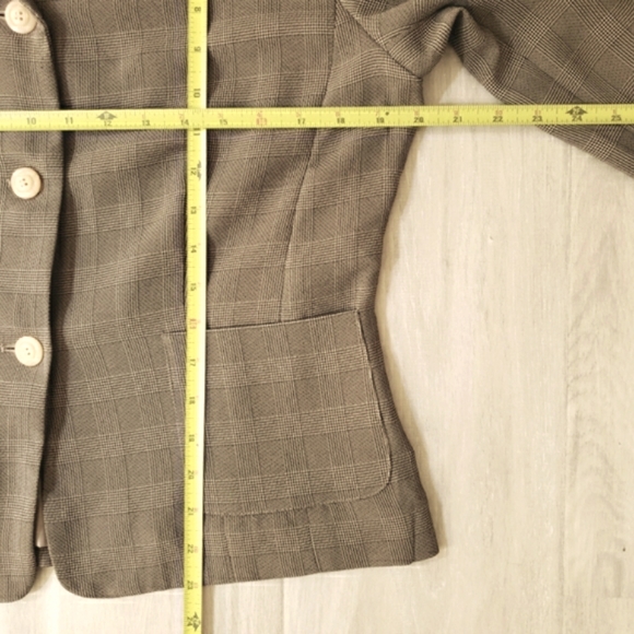 NEW Liz Claiborne Emma James Back To The City Plaid Blazer sz 12P - Picture 8 of 9